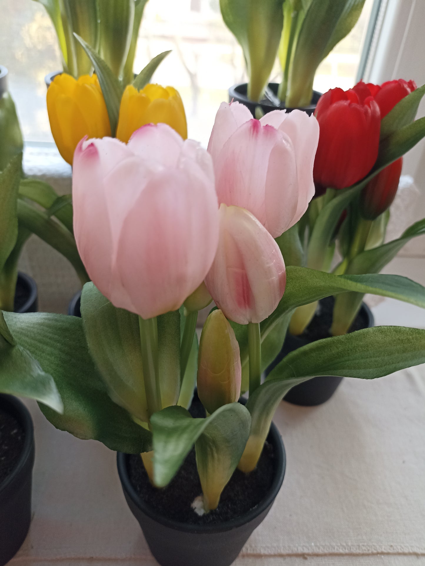 cserepes tulipán élethű virág