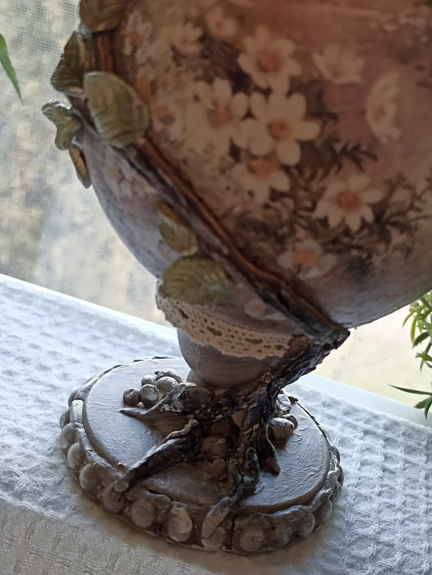 nyuszi tojás talpas 22 cm